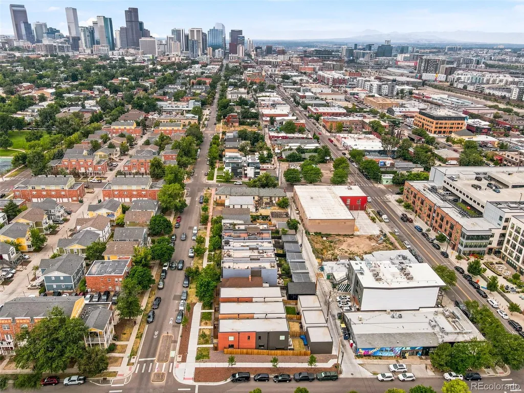 3251 Lawrence Street Denver CO 80205