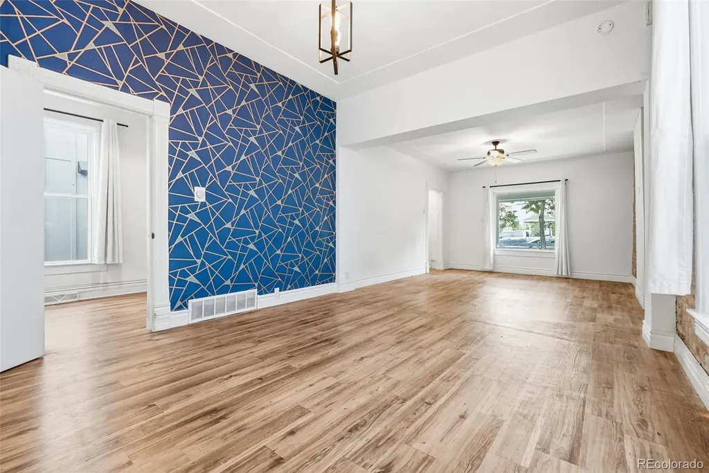 3251 Lawrence Street Denver CO 80205