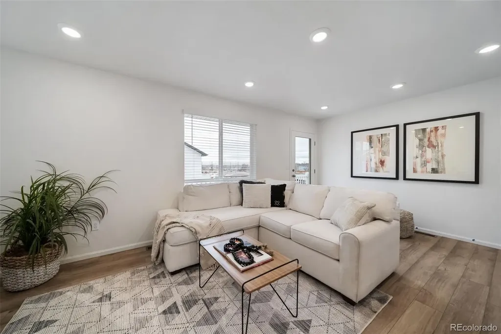 10038 Revere Court Commerce City CO 80022