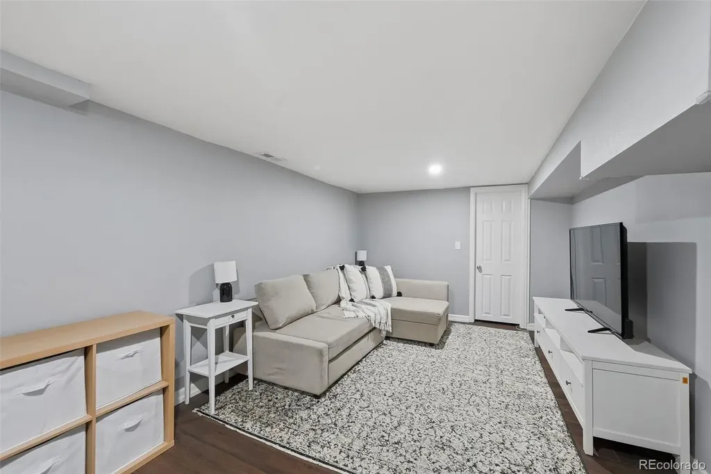 3726 S Sherman Street Englewood CO 80113