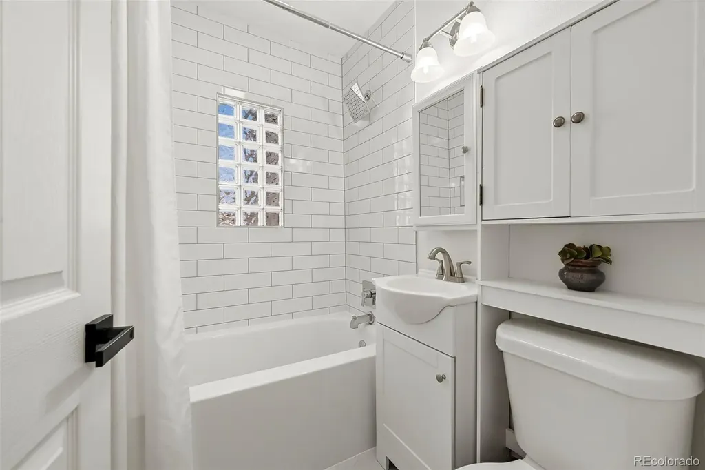 3726 S Sherman Street Englewood CO 80113