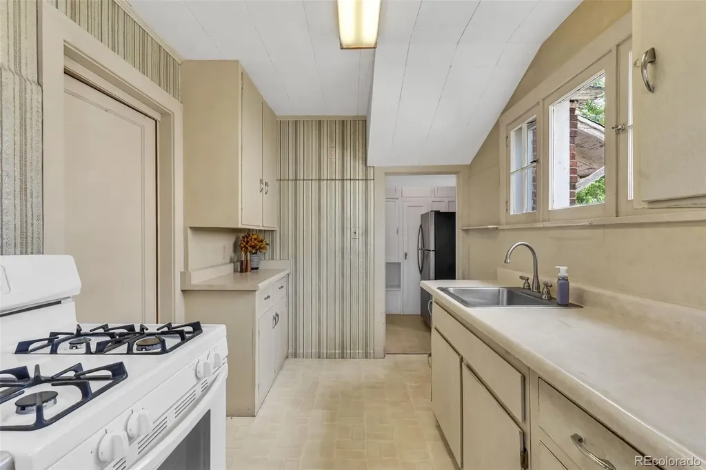 920 Harrison Avenue Canon City CO 81212