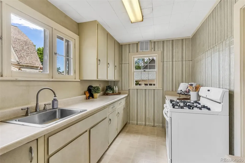 920 Harrison Avenue Canon City CO 81212
