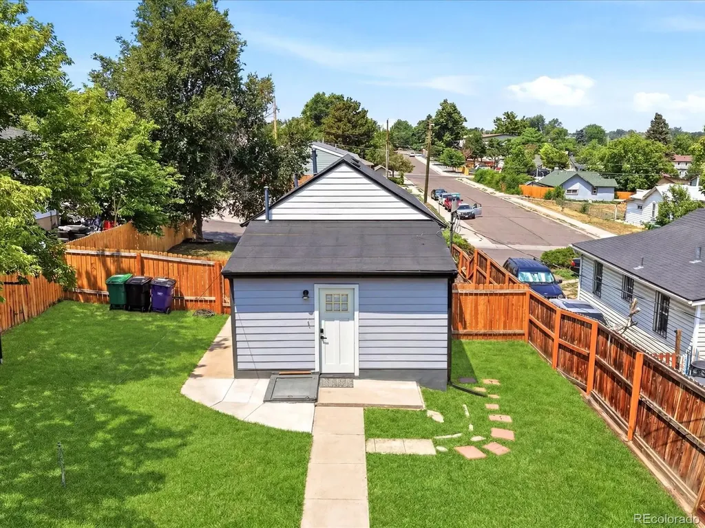 272 S Meade Street Denver CO 80219