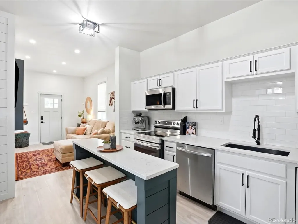 272 S Meade Street Denver CO 80219