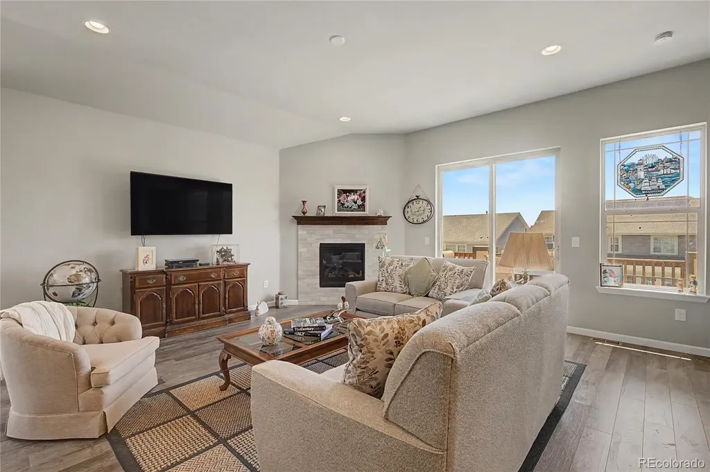 19164 W 85th Bluff Arvada CO 80007