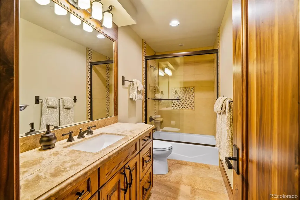 31 Pinnacle Lane Dillon CO 80435