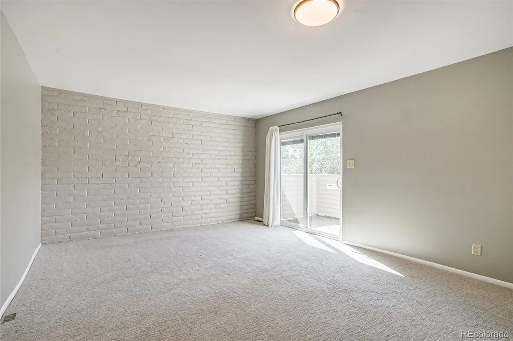 9605 E Kansas Circle Denver CO 80247