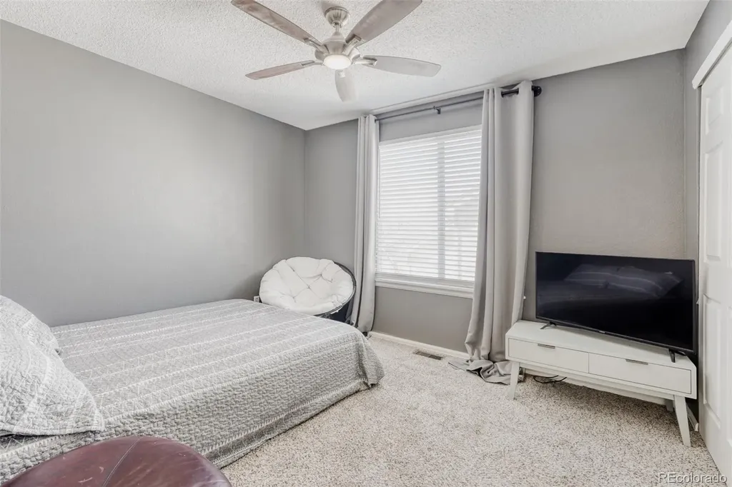2624 S Gibralter Street Aurora CO 80013