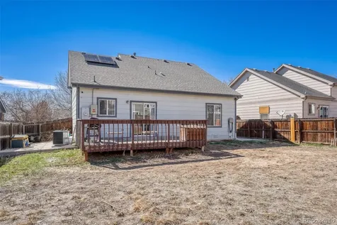 2624 S Gibralter Street Aurora CO 80013