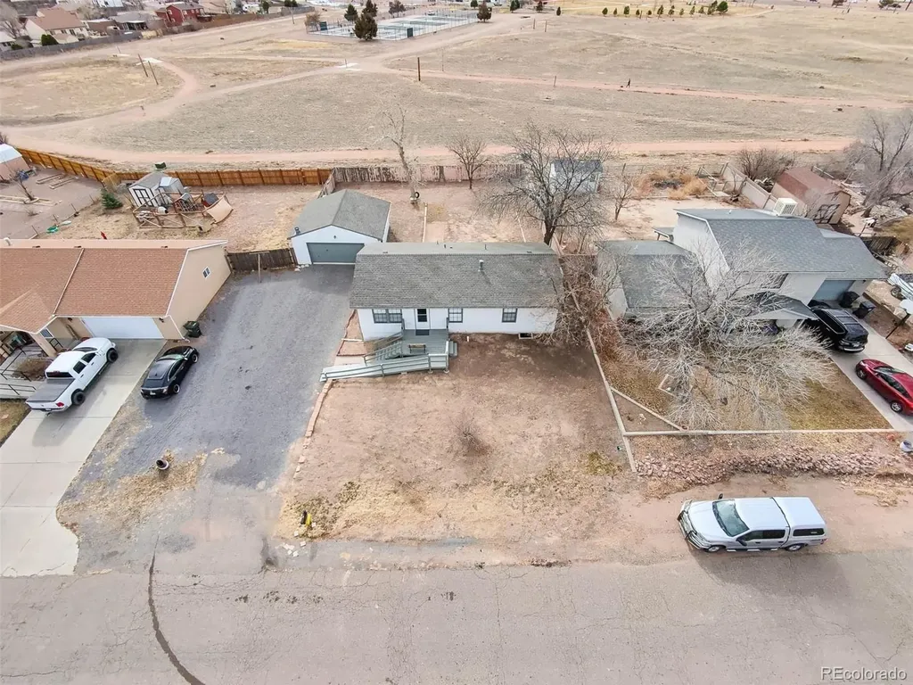 257 S Bailey Drive Pueblo CO 81007