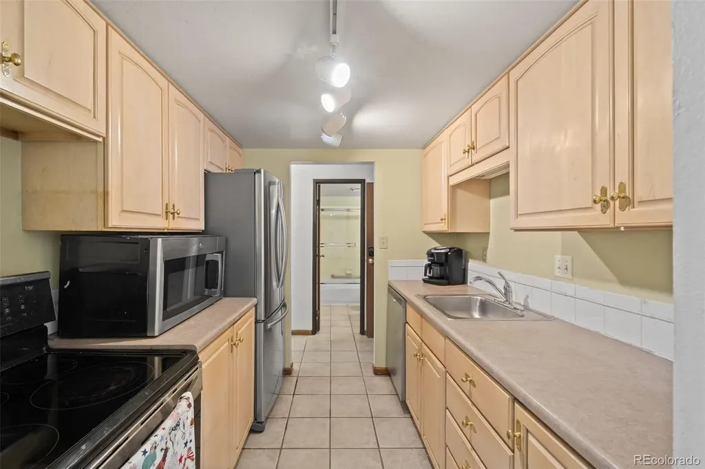 7780 W 38th Avenue Wheat Ridge CO 80033