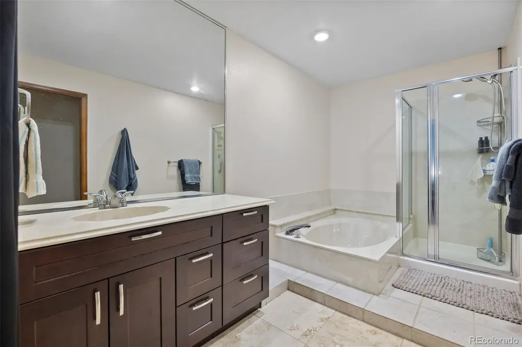 7617 S Cove Circle Centennial CO 80122