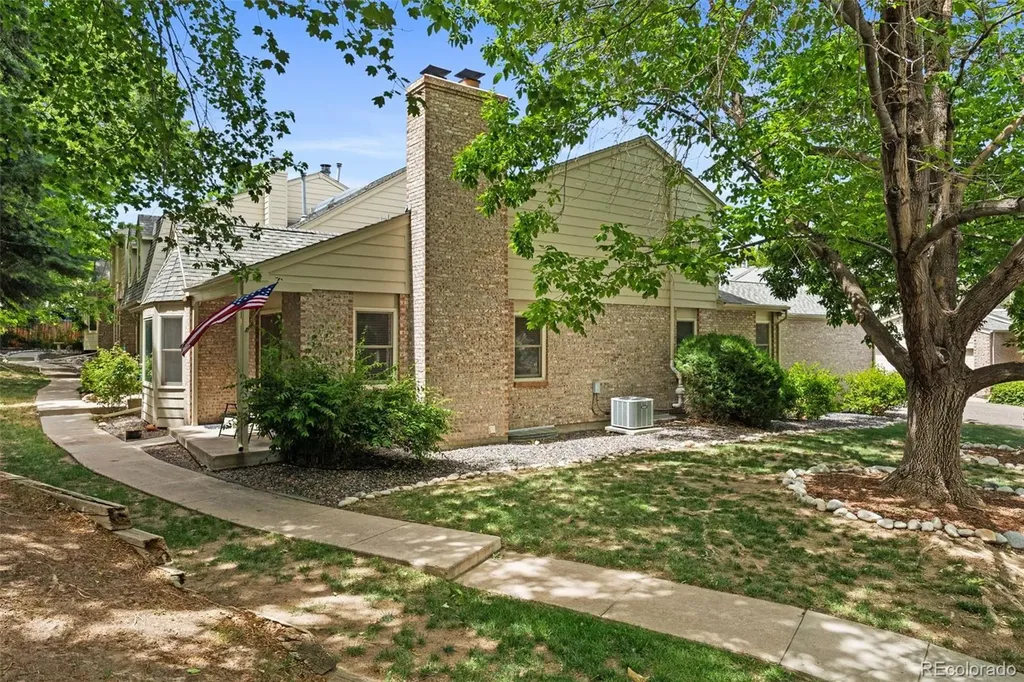 7617 S Cove Circle Centennial CO 80122