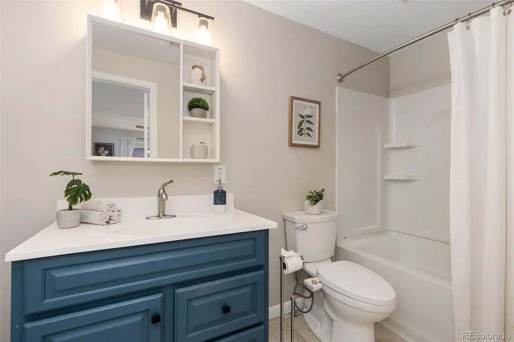 6405 W 45th Avenue Wheat Ridge CO 80033