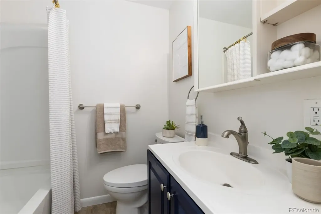 6405 W 45th Avenue Wheat Ridge CO 80033