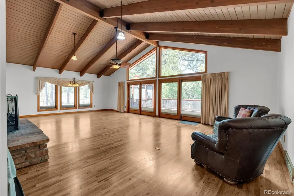8057 Bannock Drive Larkspur CO 80118