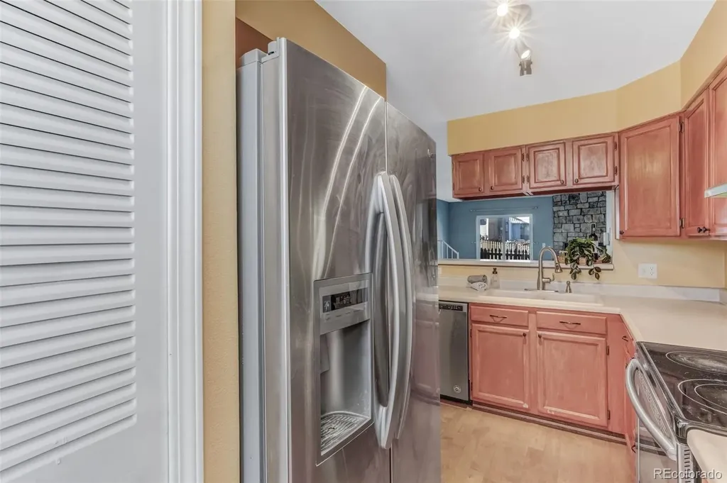 10142 W Dartmouth Avenue Lakewood CO 80227