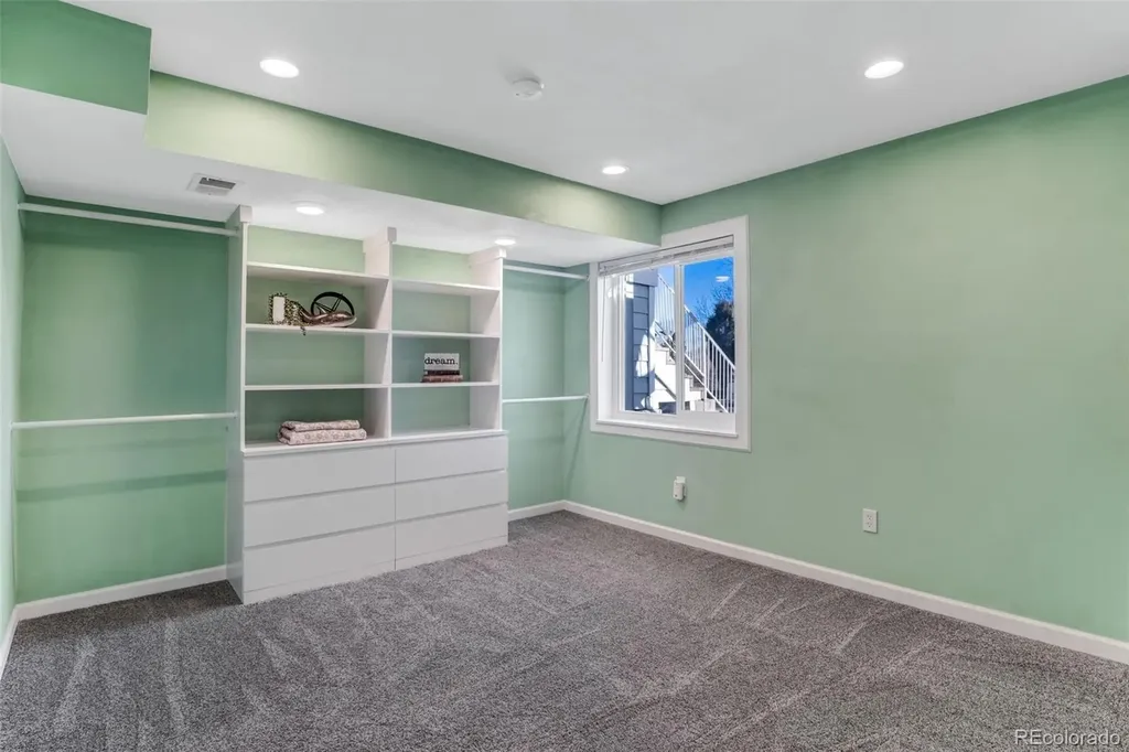 10142 W Dartmouth Avenue Lakewood CO 80227