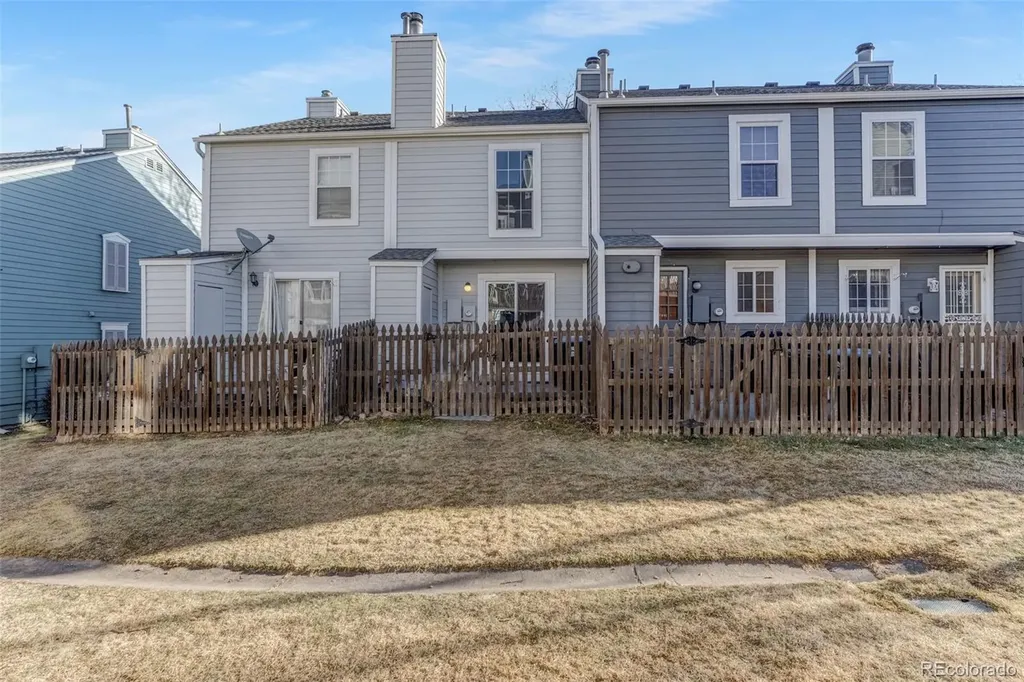 10142 W Dartmouth Avenue Lakewood CO 80227