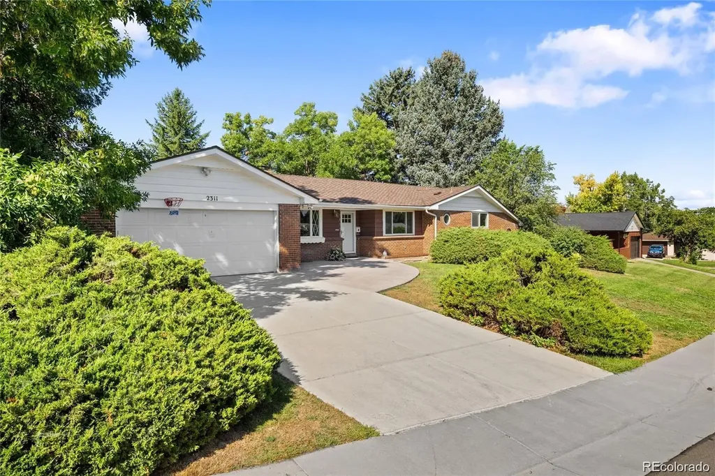 2311 S Jasmine Place Denver CO 80222