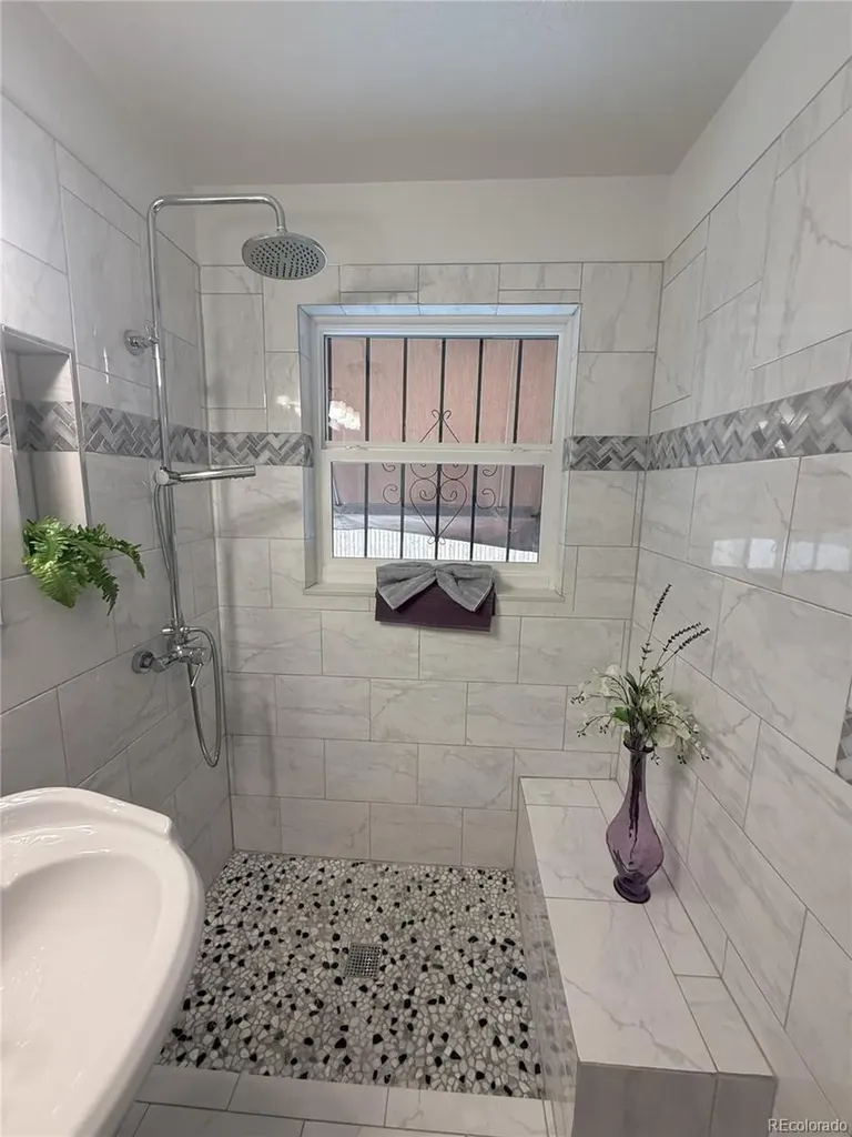 1125 S Eaton Court Lakewood CO 80232