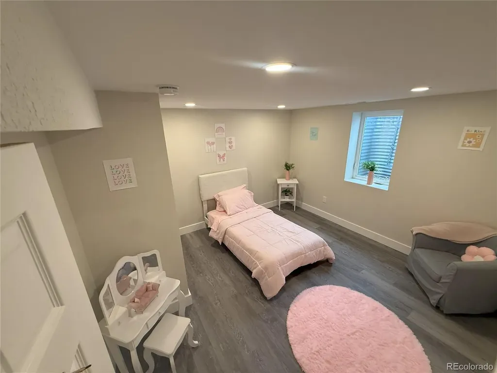 1125 S Eaton Court Lakewood CO 80232
