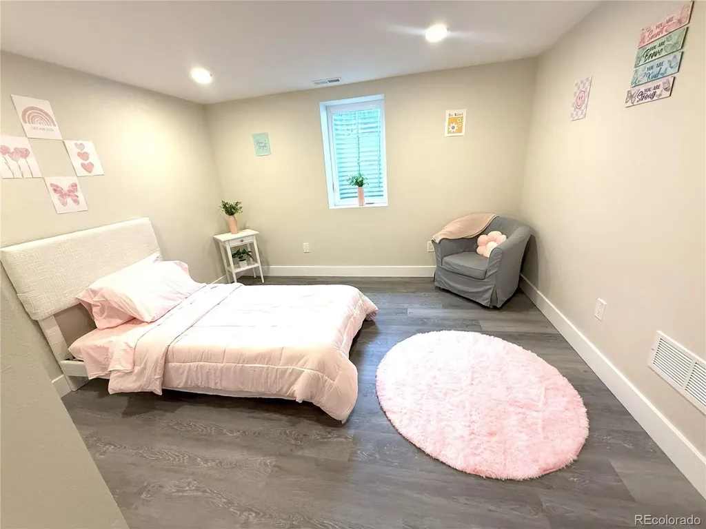 1125 S Eaton Court Lakewood CO 80232