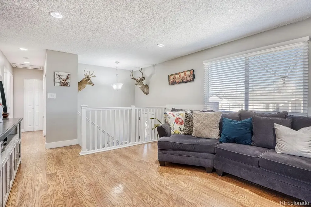 5303 Elkhart Denver CO 80239