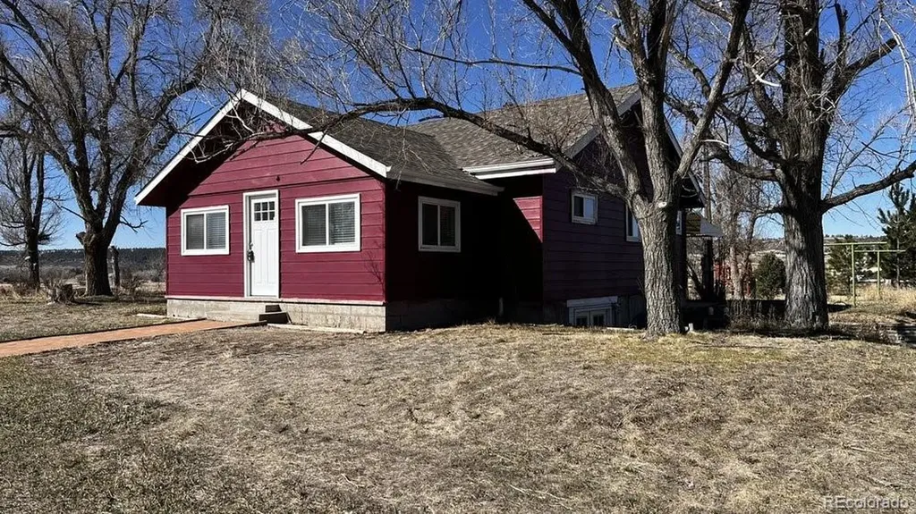 1671 N State Highway 83 Franktown CO 80116