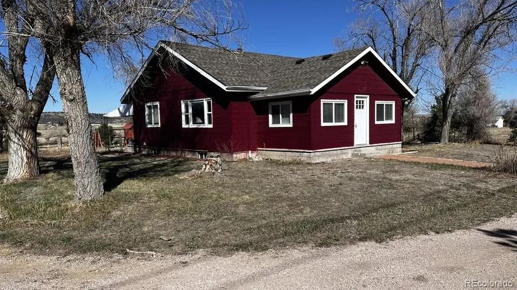1671 N State Highway 83 Franktown CO 80116