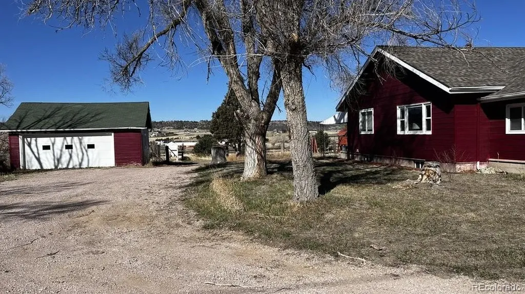 1671 N State Highway 83 Franktown CO 80116