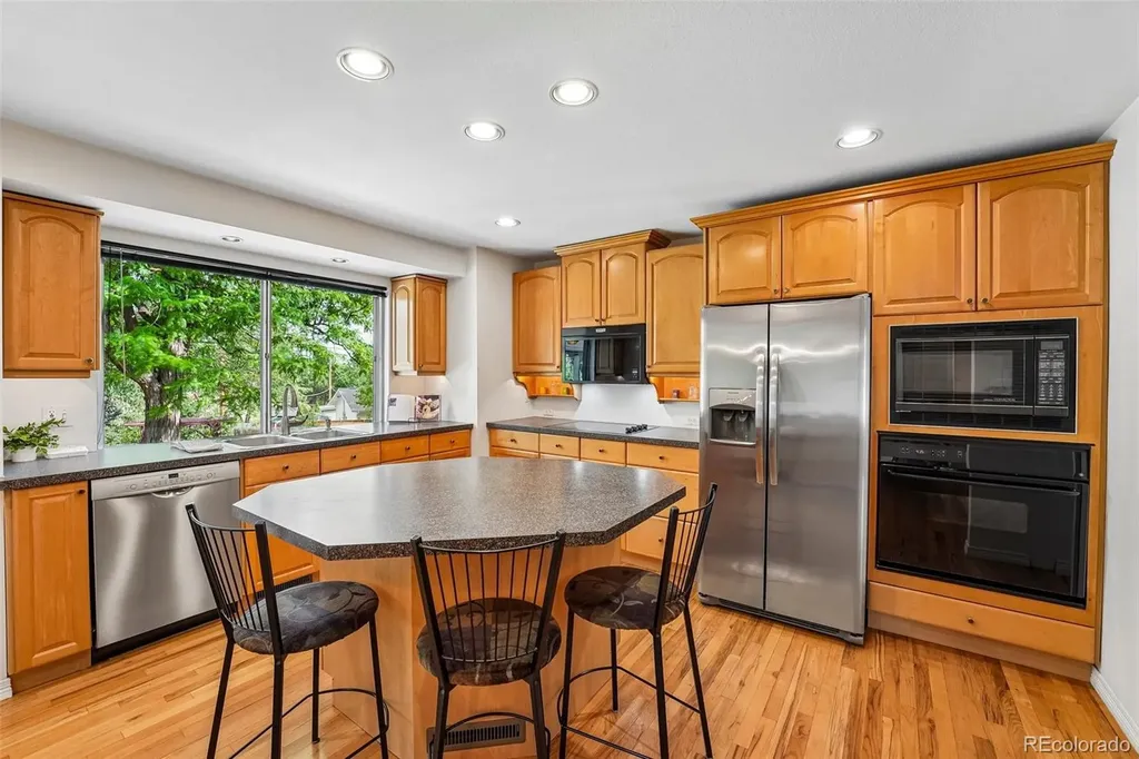 2720 S Chase Way Denver CO 80227