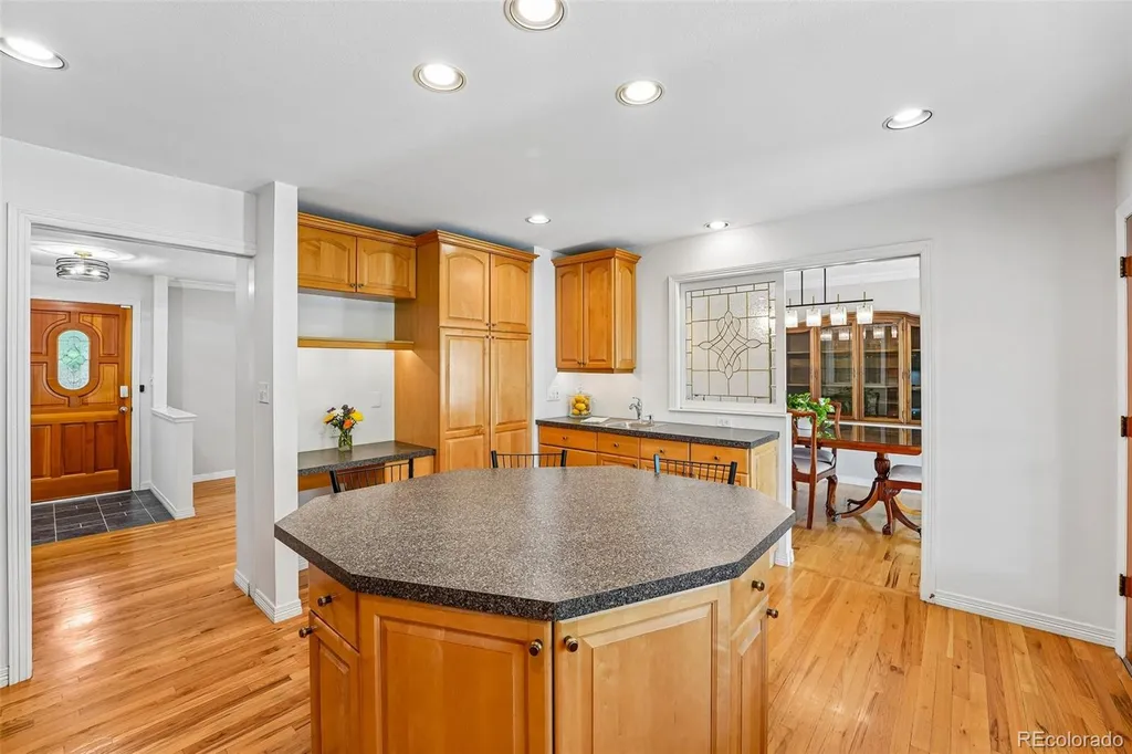 2720 S Chase Way Denver CO 80227