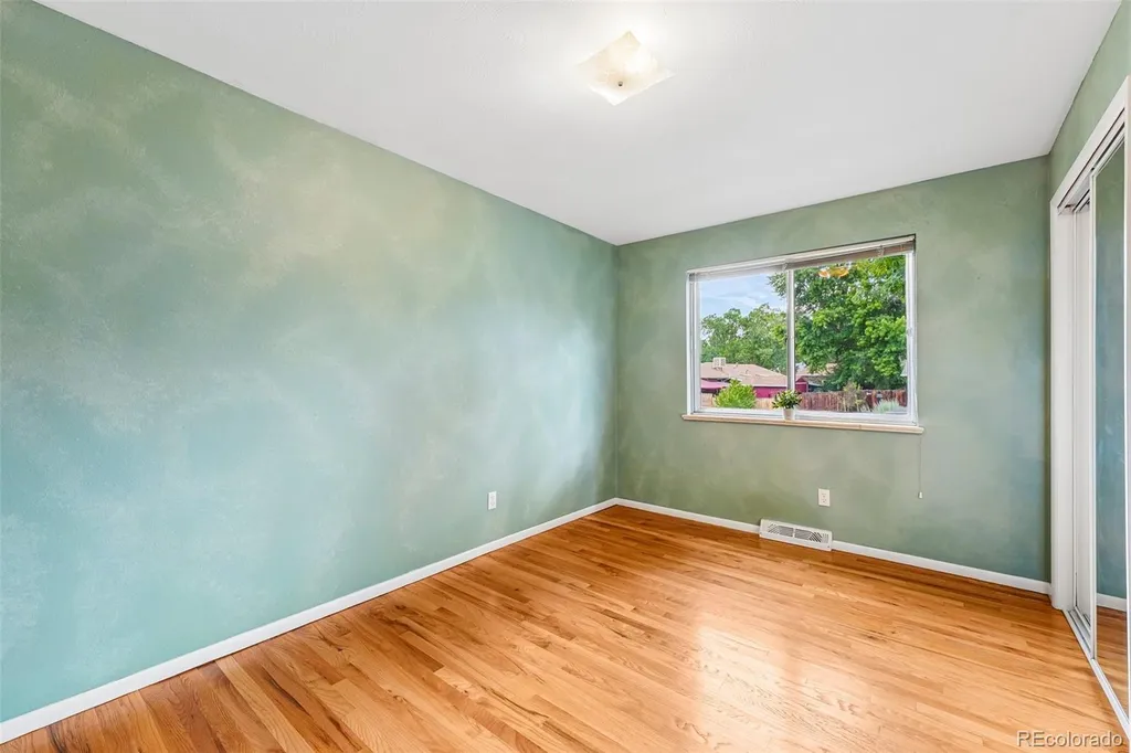 2720 S Chase Way Denver CO 80227