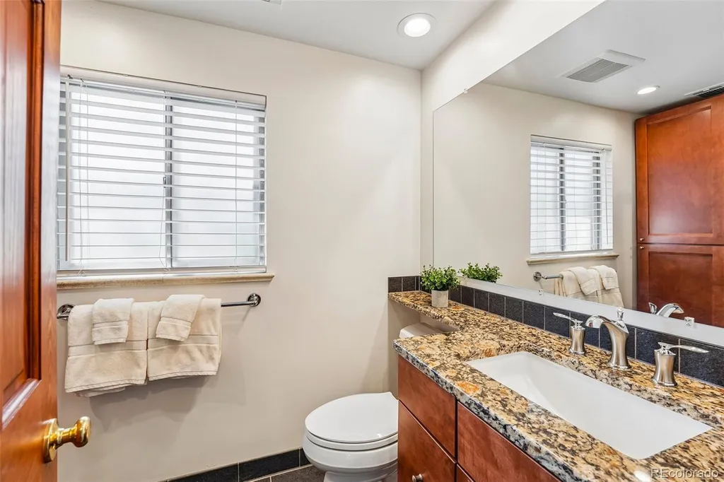 2720 S Chase Way Denver CO 80227