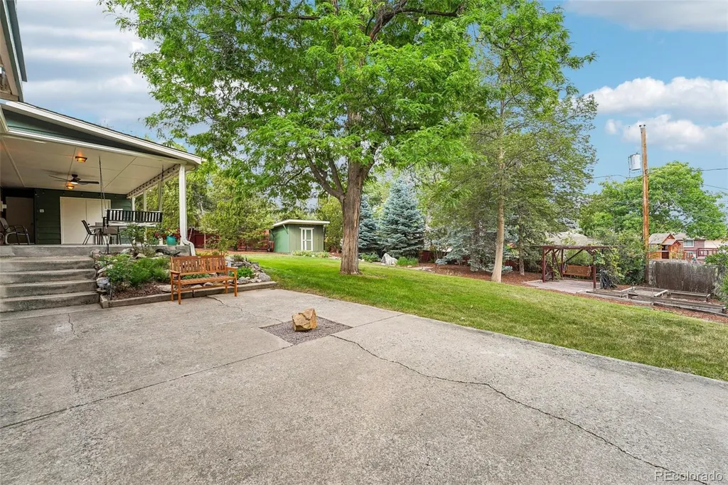 2720 S Chase Way Denver CO 80227