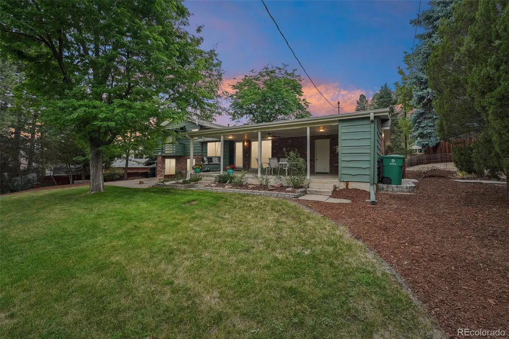 2720 S Chase Way Denver CO 80227