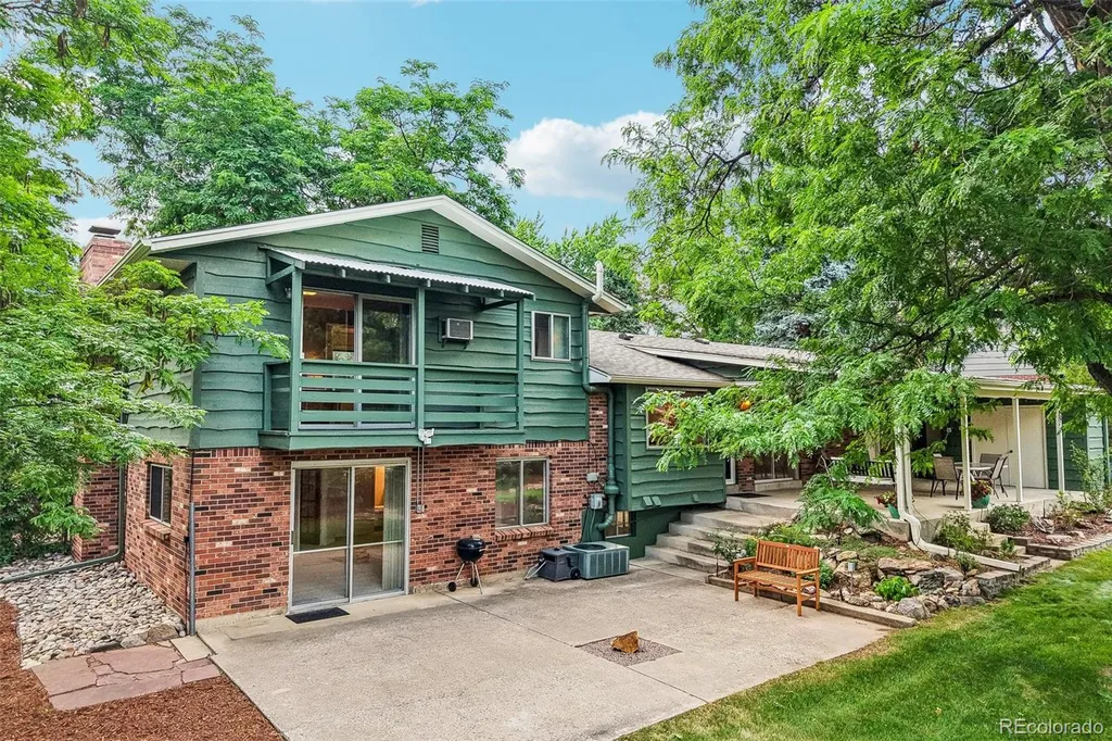 2720 S Chase Way Denver CO 80227