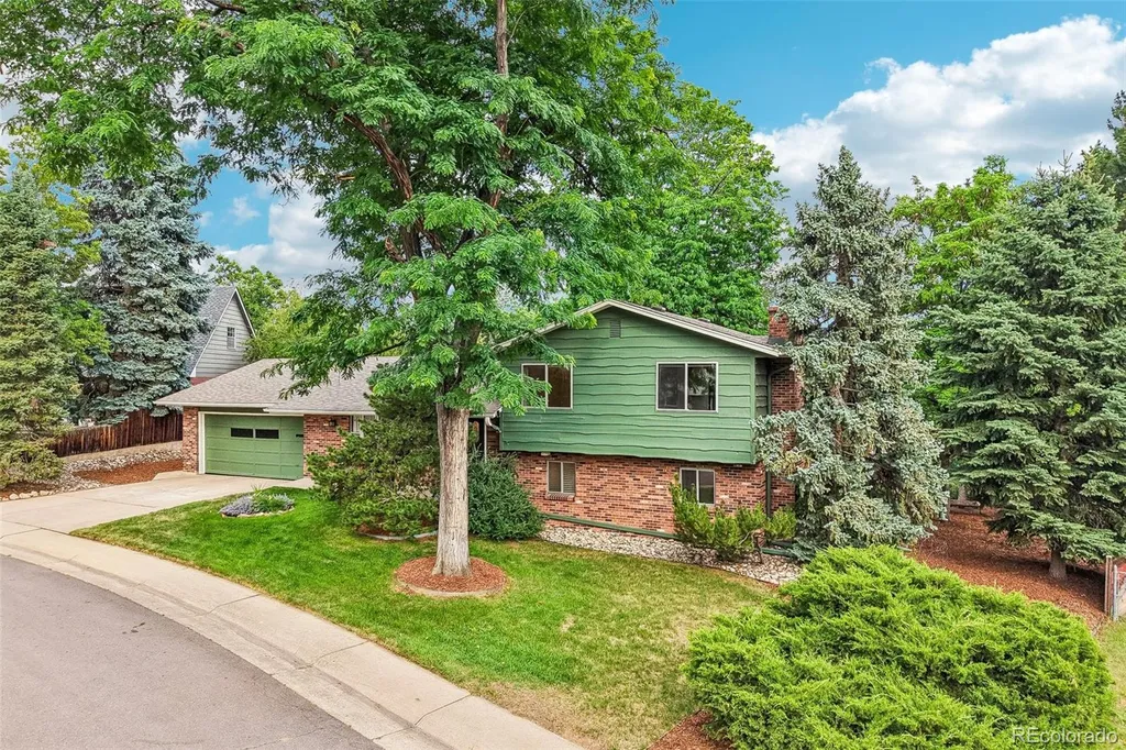 2720 S Chase Way Denver CO 80227