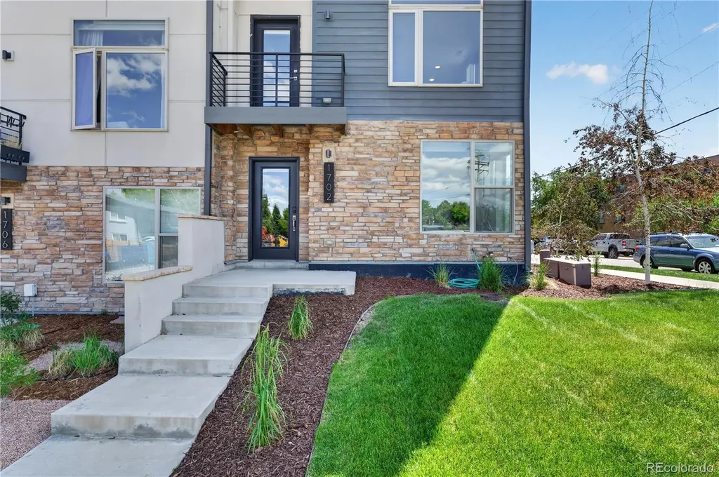 1702 Fenton Street Lakewood CO 80214