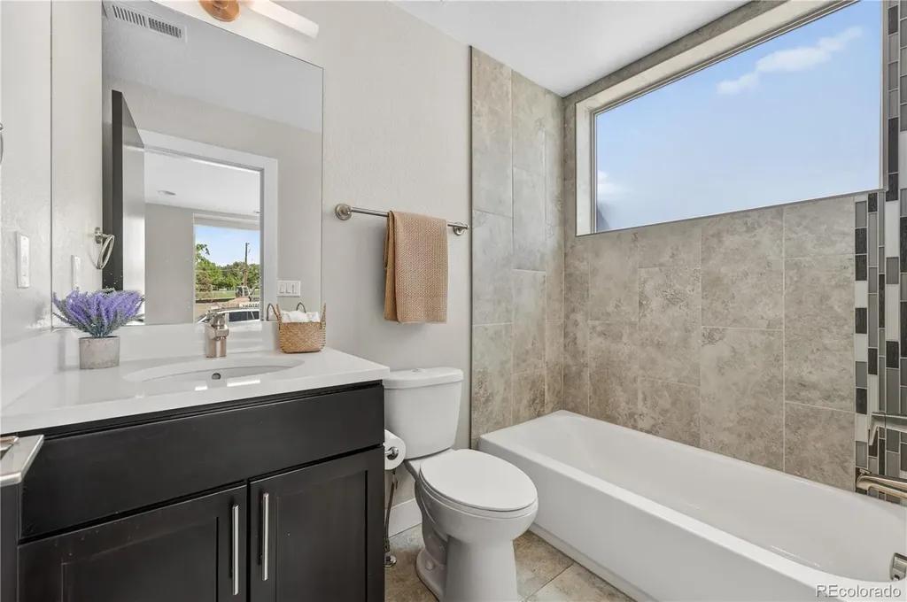 1702 Fenton Street Lakewood CO 80214