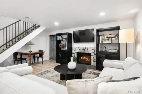 4202 E Maplewood Way Centennial CO 80121