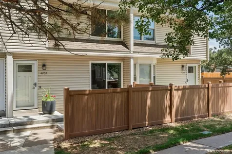 4202 E Maplewood Way Centennial CO 80121