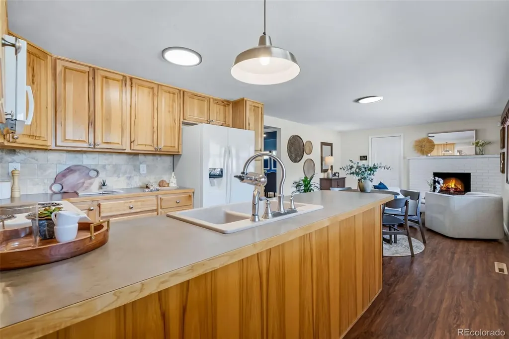 106 E 22nd Street Loveland CO 80538