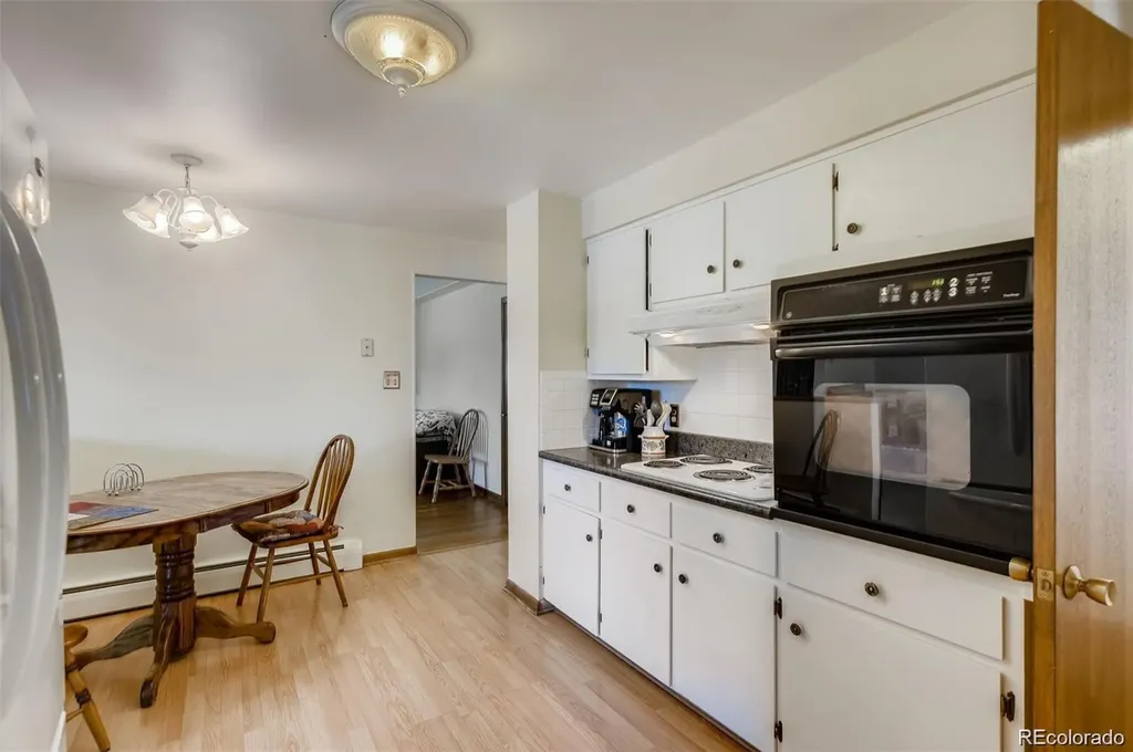 7807 W 33rd Avenue Wheat Ridge CO 80033