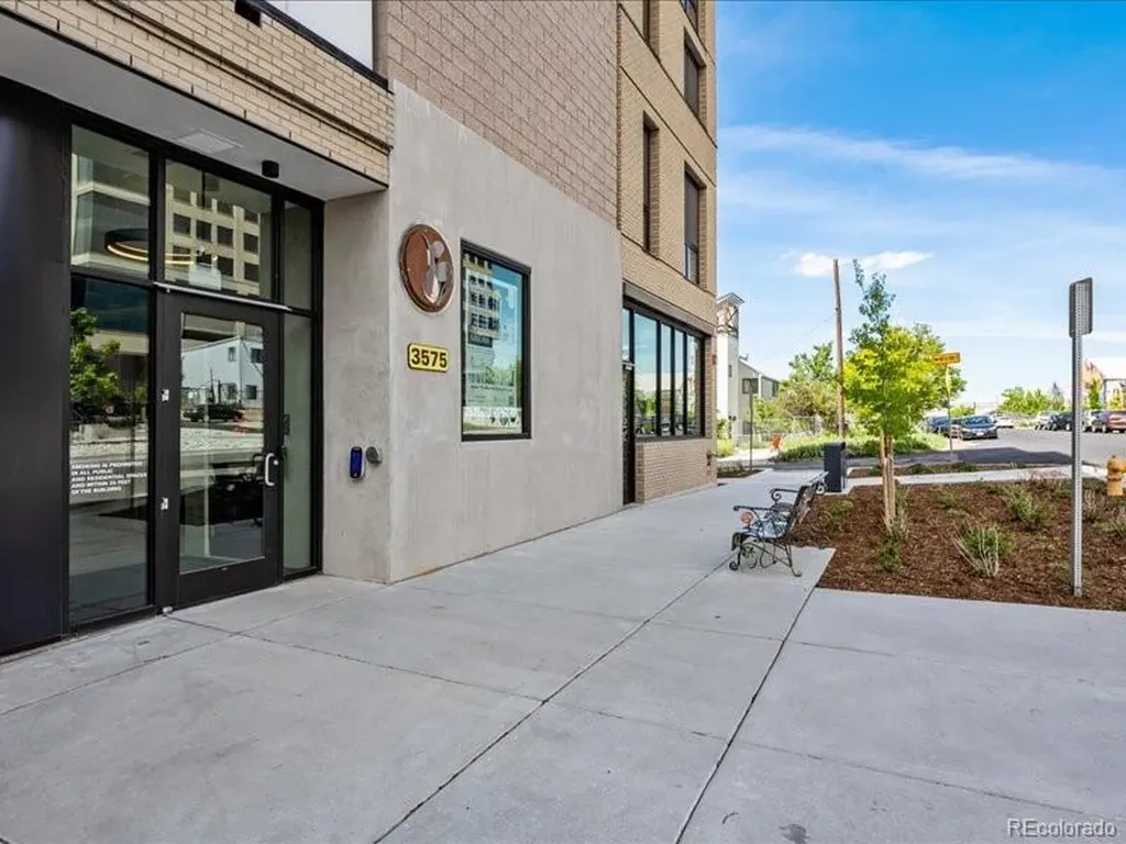 3575 Chestnut Place Denver CO 80216