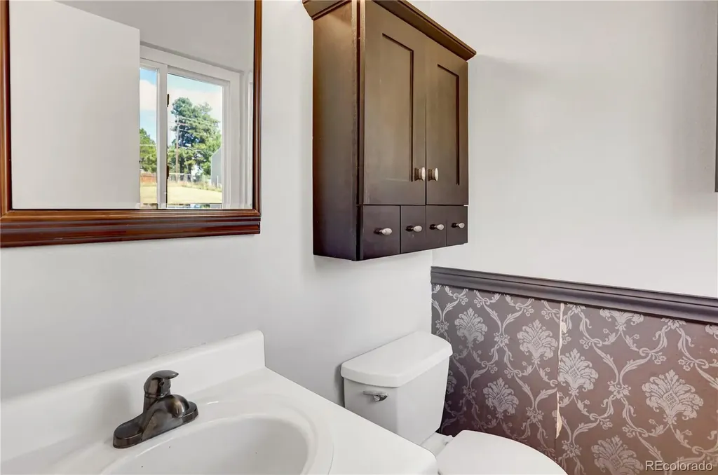 751 S Pearl Street Elizabeth CO 80107