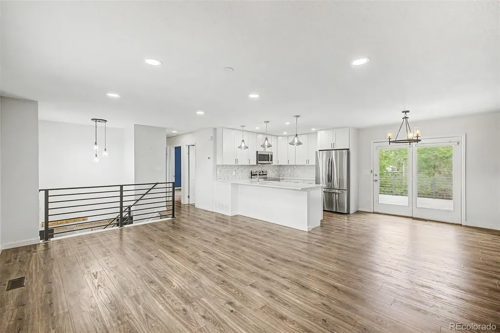995 W Nolte Drive Colorado Springs CO 80916
