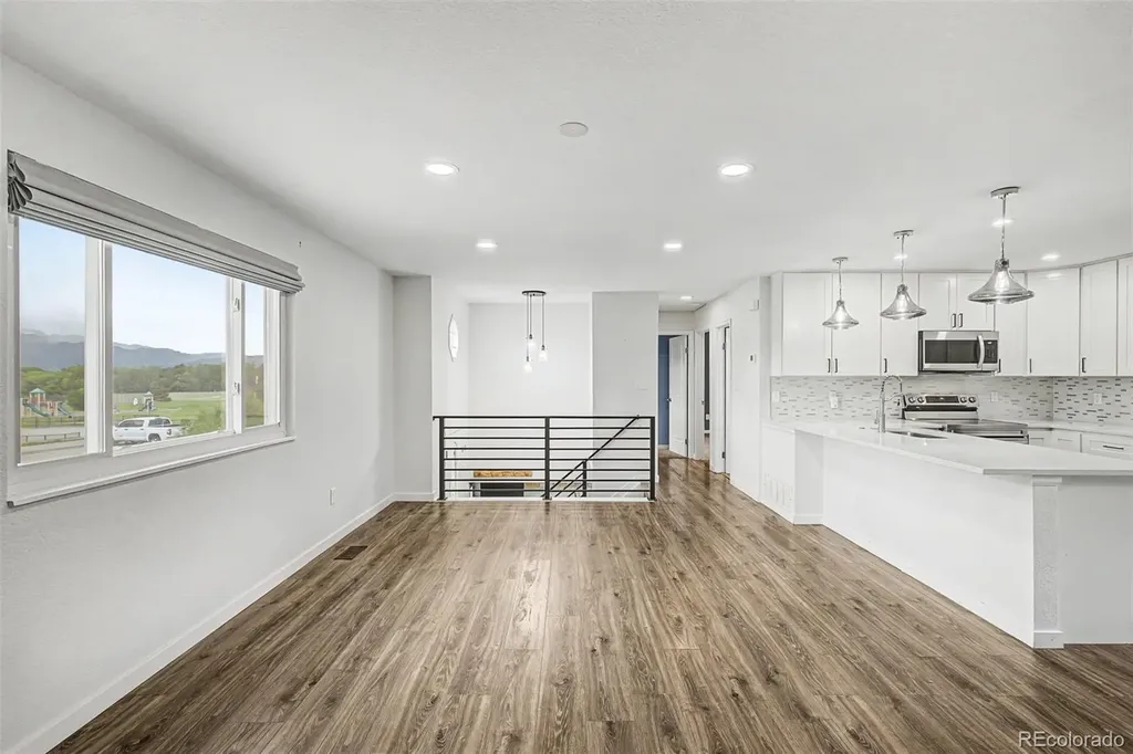 995 W Nolte Drive Colorado Springs CO 80916